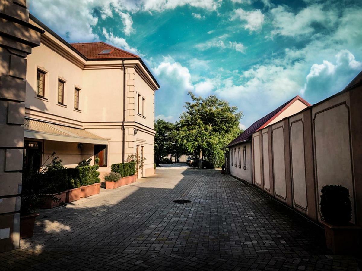 Restaurant Pansion Wien Cierny Brod Exteriér fotografie